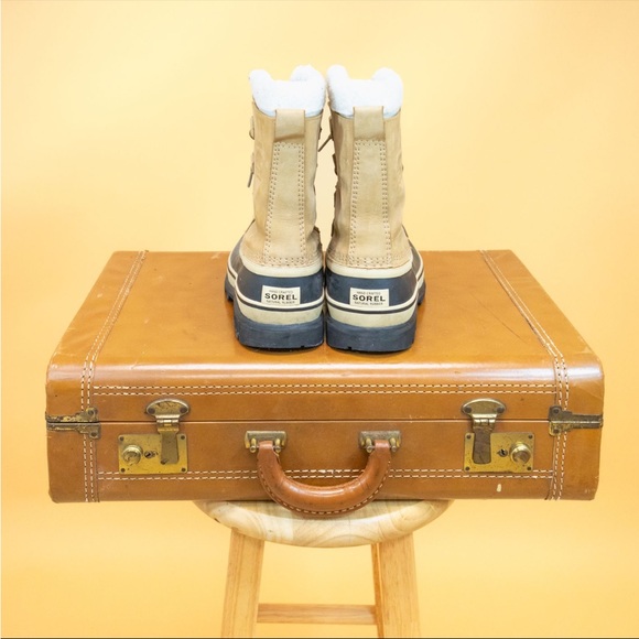 Sorel Faux Fur Warm Winter Boots - Picture 2 of 5